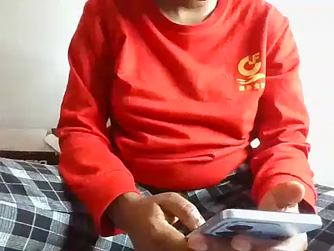 Naughtybadgal online show from January 14, 2026, 9:13 am