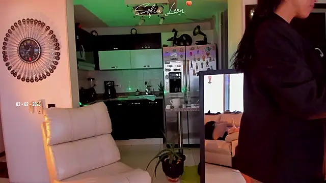 Snapshot of sofiasexhot chatting on February 2, 2026, 12:48 pm sofiasexhot online show from February 2, 2026, 12:48 pm