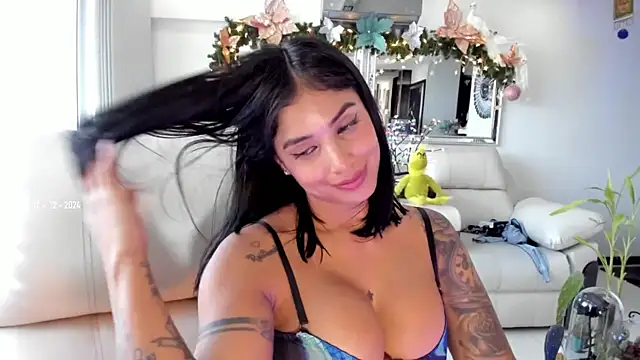 Snapshot of sofiasexhot chatting on December 4, 2024, 5:16 pm sofiasexhot online show from December 4, 2024, 5:16 pm