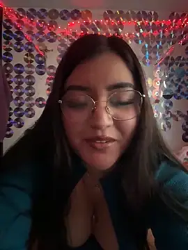 love queen02 online show from November 24, 2025, 6:19 pm