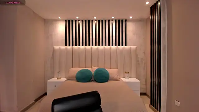 AmberFox1 online show from January 12, 2026, 10:55 am