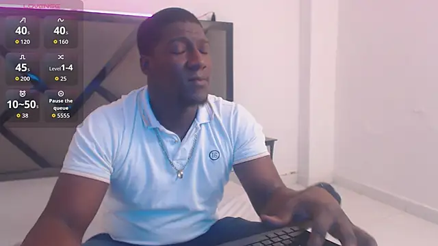 Snapshot of kingAlexander22 chatting on November 25, 2025, 11:32 am kingAlexander22 online show from November 25, 2025, 11:32 am