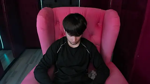 AlejandroEllias online show from March 3, 2026, 10:22 am