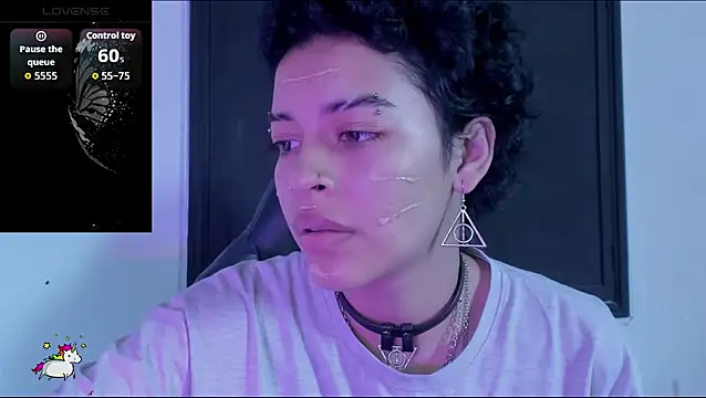 Anny Kiitty online show from March 19, 2026, 1:33 pm