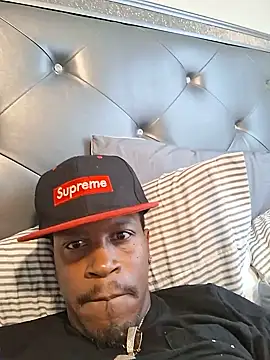 Snapshot of yourboy501withthebig1 chatting on August 1, 2026, 9:24 pm yourboy501withthebig1 online show from August 1, 2026, 9:24 pm