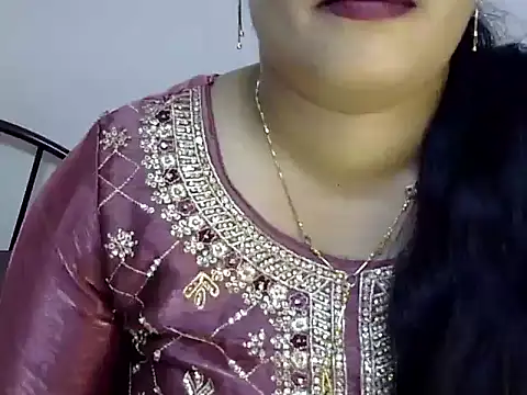Snapshot of Muskan_Jha chatting on July 2, 2026, 12:22 pm Muskan Jha online show from July 2, 2026, 12:22 pm