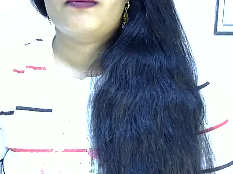 Muskan Jha online show from May 4, 2026, 1:47 pm