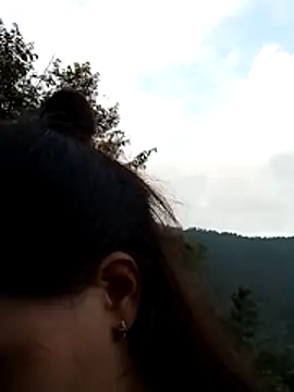 Snapshot of _Su-Su_ chatting on December 17, 2025, 9:58 am Su-Su online show from December 17, 2025, 9:58 am