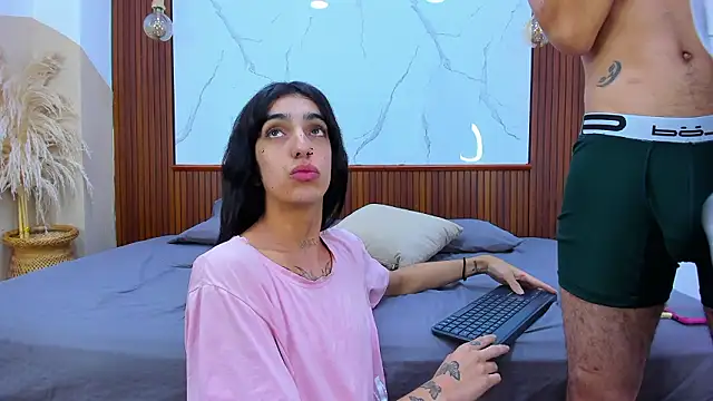 Loversinfire2 online show from February 2, 2026, 9:58 pm