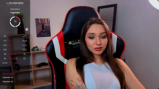 Snapshot of Emilia_mala chatting on November 21, 2025, 7:24 pm Emilia mala online show from November 21, 2025, 7:24 pm