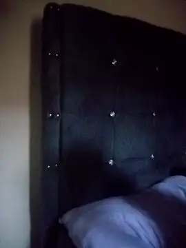 honeypot224 online show from April 20, 2026, 3:53 am