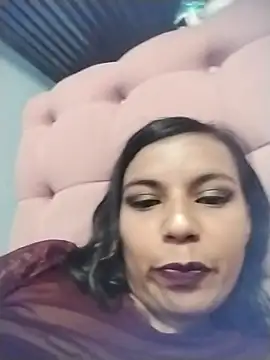 cattia 11 online show from November 23, 2025, 5:06 am