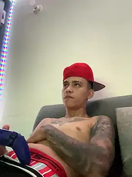 Scott hots69 online show from November 23, 2025, 11:37 pm