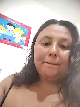 BWW-CINDY11 online show from April 4, 2026, 7:42 pm