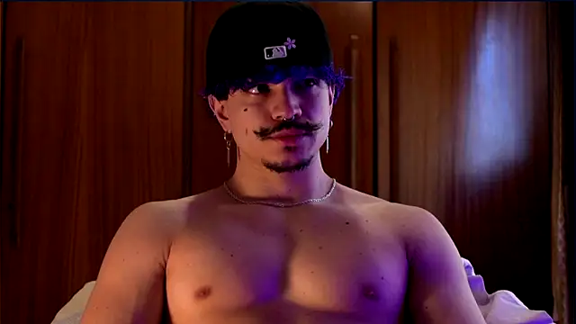 TOKYO oo online show from April 8, 2026, 2:40 pm