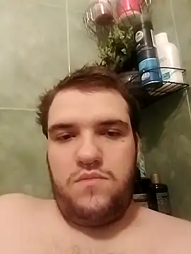 Snapshot of Ziulica chatting on November 22, 2025, 9:24 pm Ziulica online show from November 22, 2025, 9:24 pm