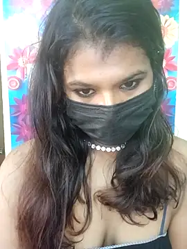 Snapshot of Premalatha_28 chatting on December 1, 2025, 6:03 am Premalatha 28 online show from December 1, 2025, 6:03 am