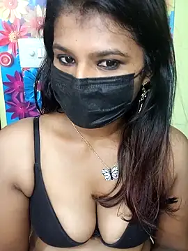 Snapshot of Premalatha_28 chatting on November 24, 2025, 6:02 am Premalatha 28 online show from November 24, 2025, 6:02 am