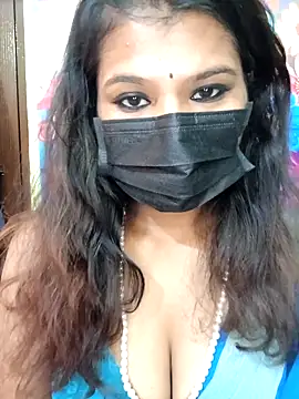 Snapshot of Premalatha_28 chatting on December 22, 2025, 6:02 am Premalatha 28 online show from December 22, 2025, 6:02 am