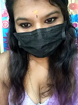 Snapshot of Premalatha_28 chatting on January 12, 2026, 5:31 pm Premalatha 28 online show from January 12, 2026, 5:31 pm