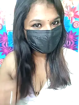 Snapshot of Premalatha_28 chatting on November 21, 2025, 3:11 pm Premalatha 28 online show from November 21, 2025, 3:11 pm