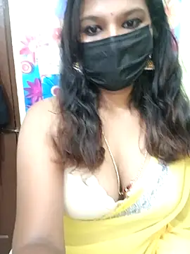 Snapshot of Premalatha_28 chatting on December 2, 2025, 6:20 pm Premalatha 28 online show from December 2, 2025, 6:20 pm