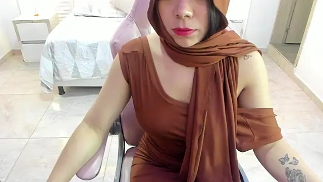 Snapshot of Tahira_bakir chatting on November 18, 2025, 3:37 pm Tahira bakir online show from November 18, 2025, 3:37 pm