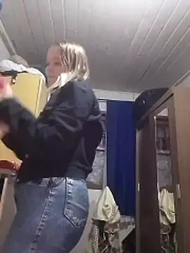 minagostosa123 online show from April 24, 2026, 12:34 am