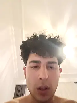 Snapshot of seloioo_36 chatting on November 20, 2025, 9:15 pm seloioo 36 online show from November 20, 2025, 9:15 pm