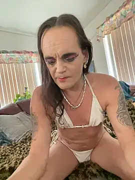 tsashelayamylynzy online show from June 11, 2026, 12:32 am
