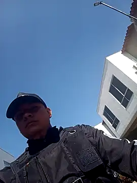 Jeison0323 online show from March 19, 2026, 2:28 pm