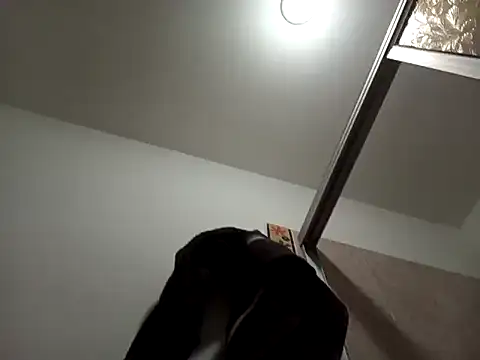 Jeison0323 online show from March 6, 2026, 9:32 pm