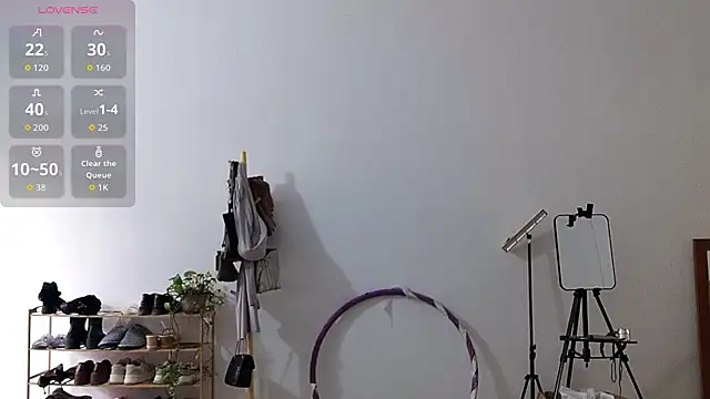 adele8731 online show from December 2, 2025, 4:36 am