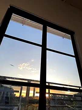 Boyfriend-Hot online show from November 26, 2025, 10:32 pm