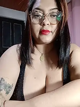 Snapshot of Anna_Lucia88 chatting on June 6, 2026, 7:57 am Anna Lucia88 online show from June 6, 2026, 7:57 am