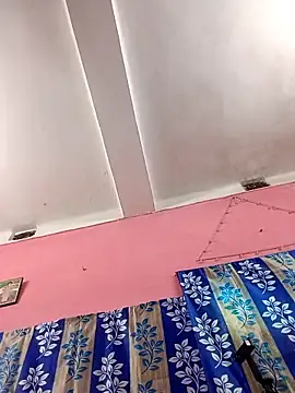 Heaven-2- online show from November 18, 2025, 4:49 am