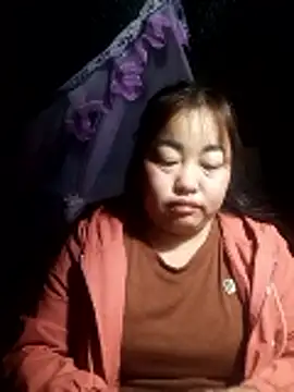 Rose-rose1234 online show from January 8, 2026, 9:21 pm