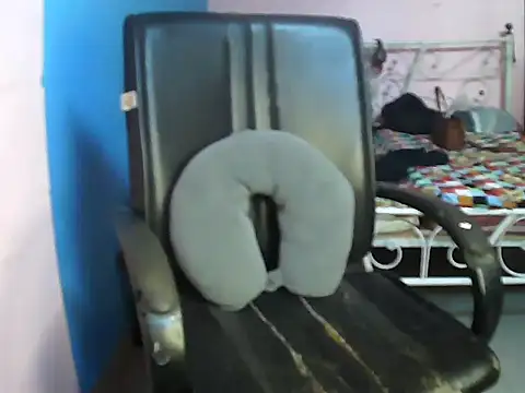 Baby crush7 online show from December 1, 2025, 5:19 am