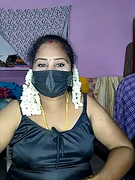 Snapshot of Tamil_devagi chatting on April 26, 2026, 6:05 pm Tamil devagi online show from April 26, 2026, 6:05 pm