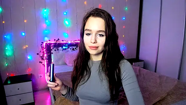 SteshaRay online show from November 27, 2025, 9:10 am