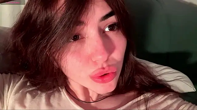 Snapshot of ScaNovaXen_ chatting on February 7, 2026, 9:45 pm ScaNovaXen online show from February 7, 2026, 9:45 pm