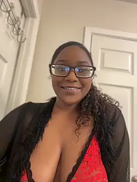 kaywest online show from May 8, 2026, 4:00 pm
