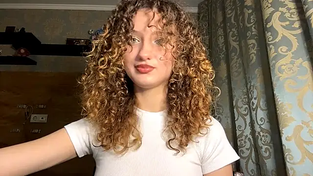 BrocadedEmulsion online show from November 17, 2025, 4:11 pm