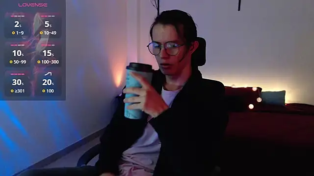 Snapshot of Brandon_starkk chatting on May 9, 2026, 12:30 pm Brandon starkk online show from May 9, 2026, 12:30 pm