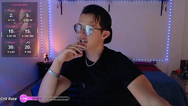 Snapshot of Brandon_starkk chatting on July 24, 2026, 10:06 pm Brandon starkk online show from July 24, 2026, 10:06 pm