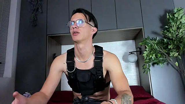 Brandon starkk online show from November 28, 2025, 12:05 pm