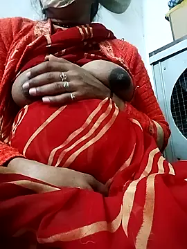 Snapshot of Anushasharma89 chatting on February 11, 2026, 1:05 am Anushasharma89 online show from February 11, 2026, 1:05 am