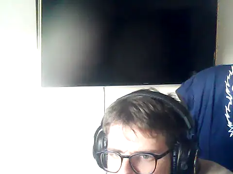 Snapshot of DesertedMonoxide chatting on April 2, 2026, 3:41 pm DesertedMonoxide online show from April 2, 2026, 3:41 pm
