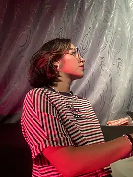 LilithMonette online show from March 8, 2026, 4:05 am