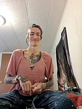 MaitressePomme3 online show from November 18, 2025, 3:37 pm